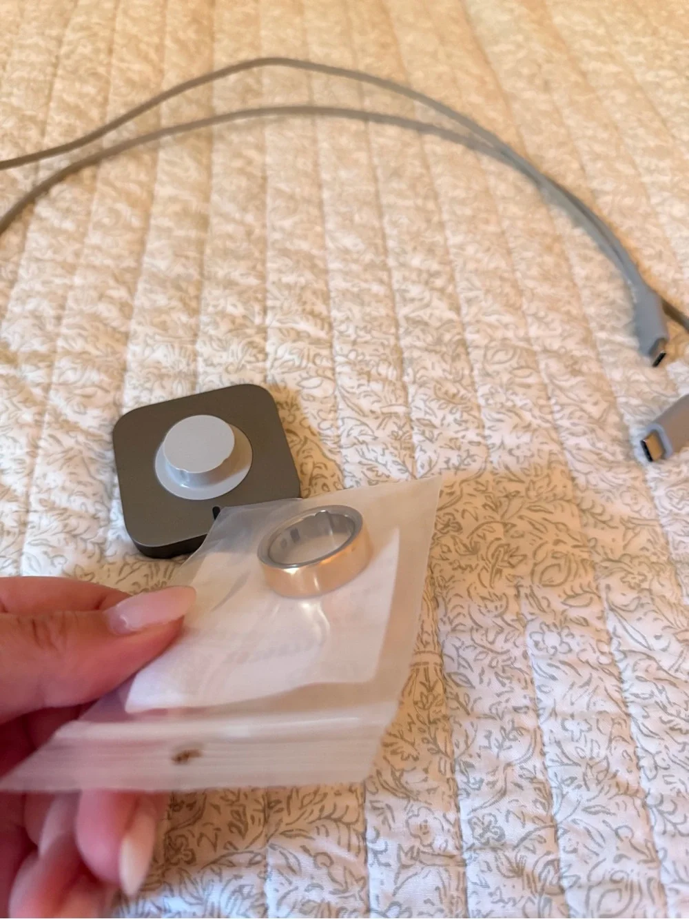 Oura Ring Gen 4, Rose Gold, Size 11, with Charging Dock and USB-C Cable